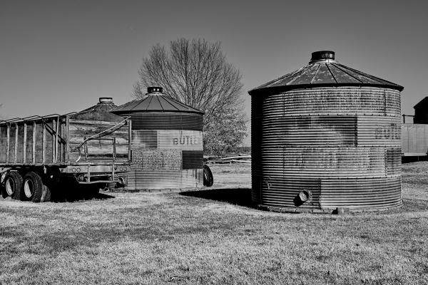 12 Old Farm Scene Equipment 3 - Professional 2020 Stone Bank 2 photography by Paul Caldwell