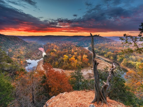 01 Red Bluff Overlook Buffalo River Fall 2024 - Professional Buffalo River photography by Paul Caldwell