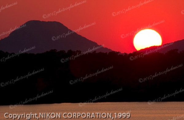 08 Summertine Sunset Over Pinnalce - Professional Views Of Pinnacle Mountain photography by Paul Caldwell